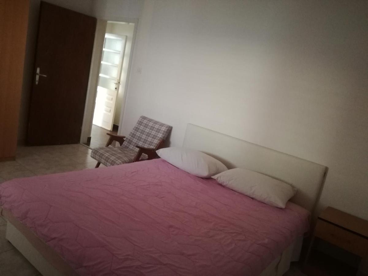 Apartman Laus Завалатица Екстериор снимка