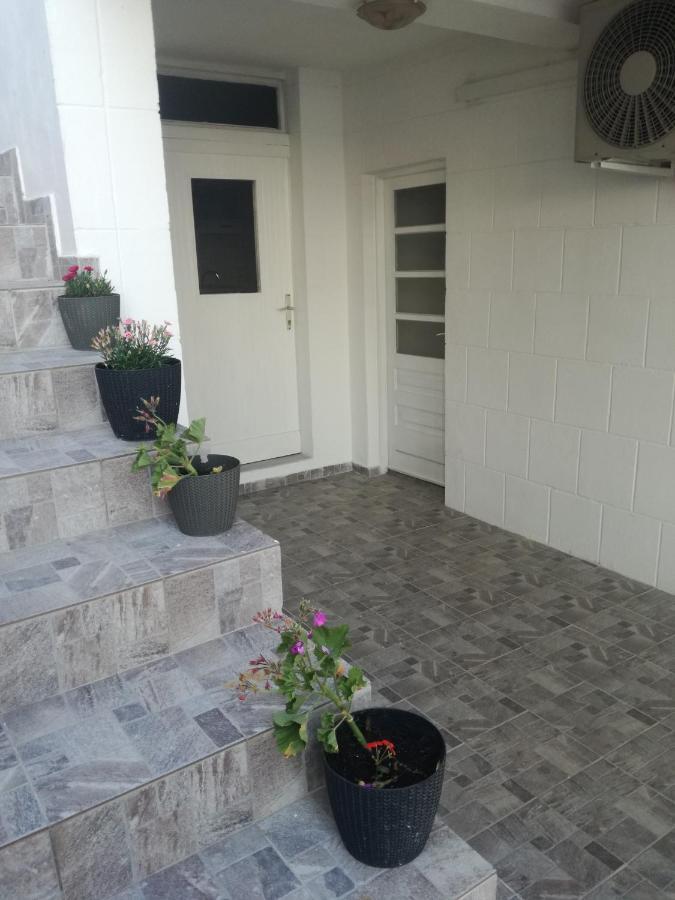 Apartman Laus Завалатица Екстериор снимка